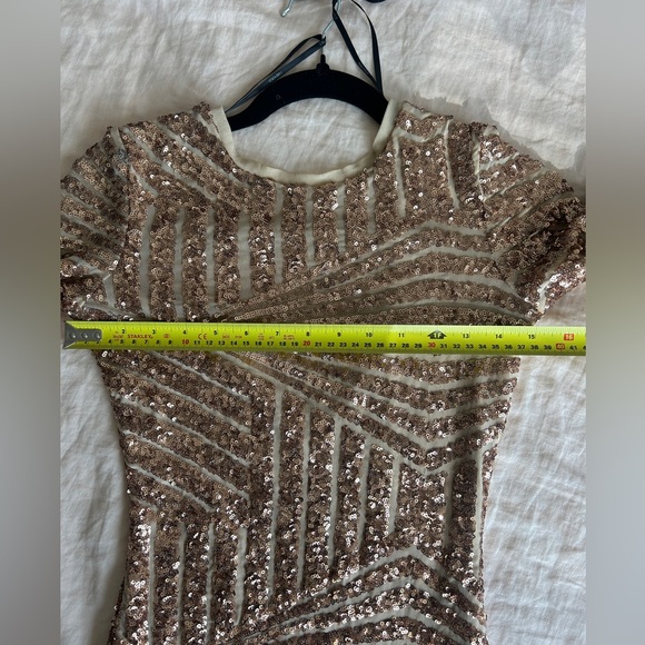 Forever 21 Sequin Rose Gold Stretchy Dress - Picture 4 of 8
